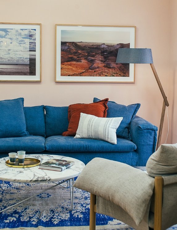 You can never go wrong with the perfect balance of bold hues and soothing tones
