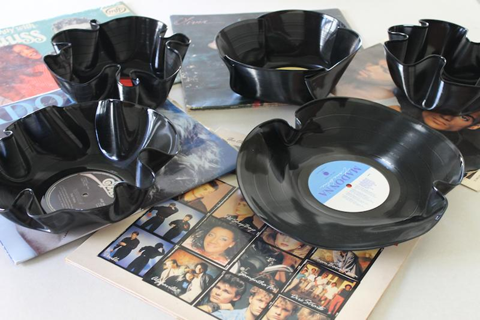 Upcycled vinyl record bowls on vintage album covers.